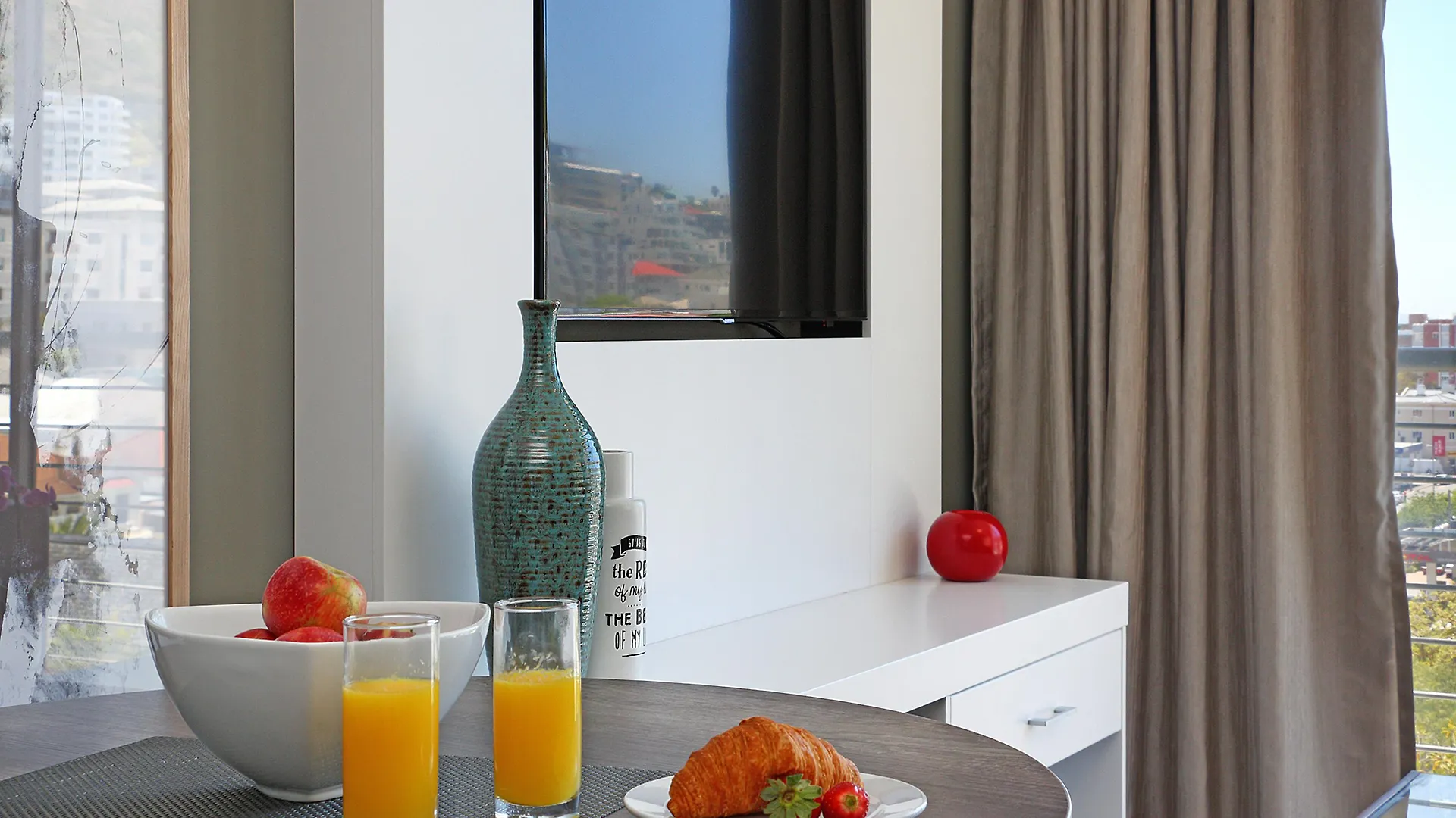 The Verge Aparthotel By Totalstay Cape Town Hotel