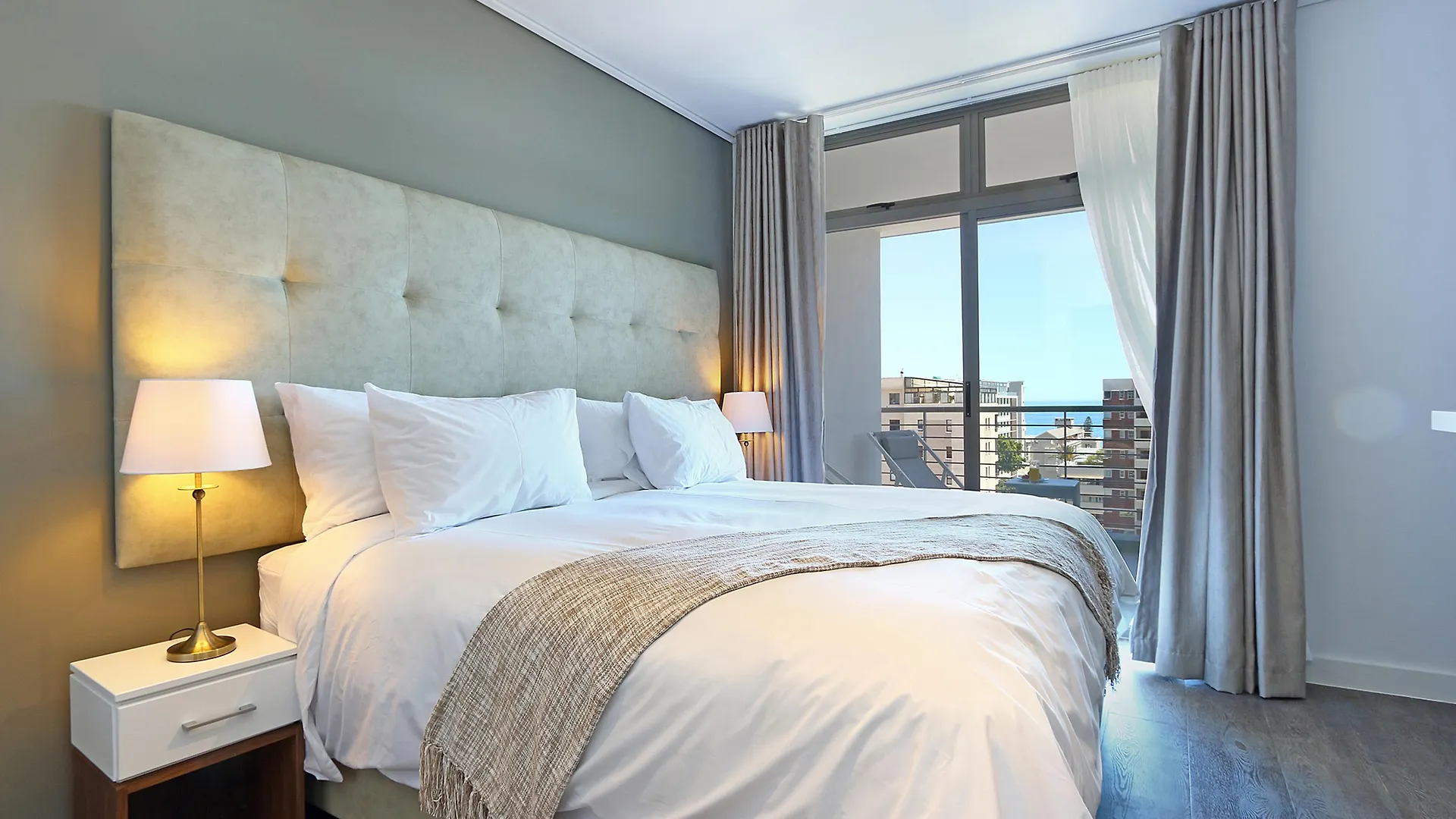 *** Hotel The Verge Aparthotel By Totalstay Cape Town South Africa