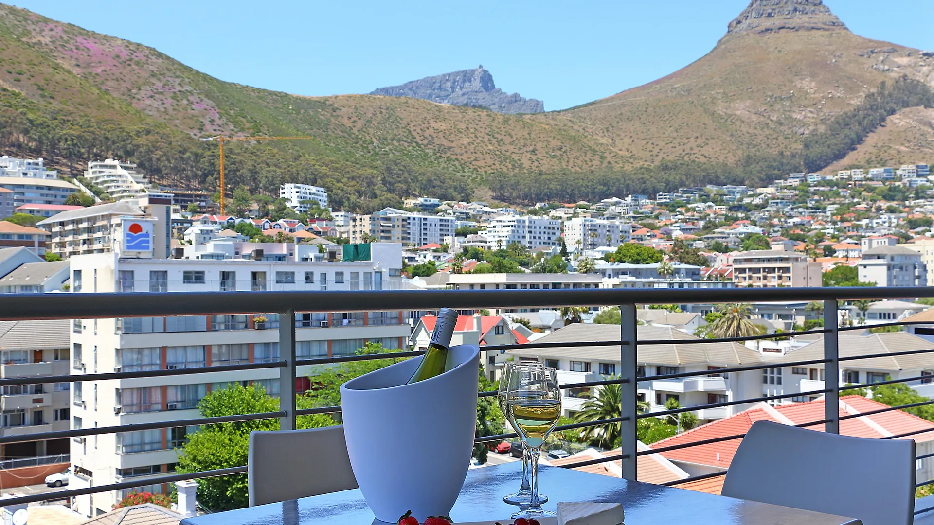The Verge Aparthotel By Totalstay Cape Town