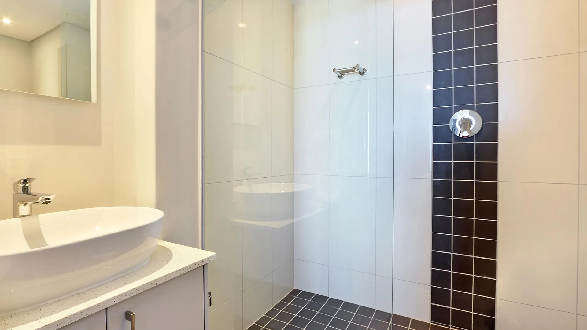 The Verge Aparthotel By Totalstay Cape Town Hotel