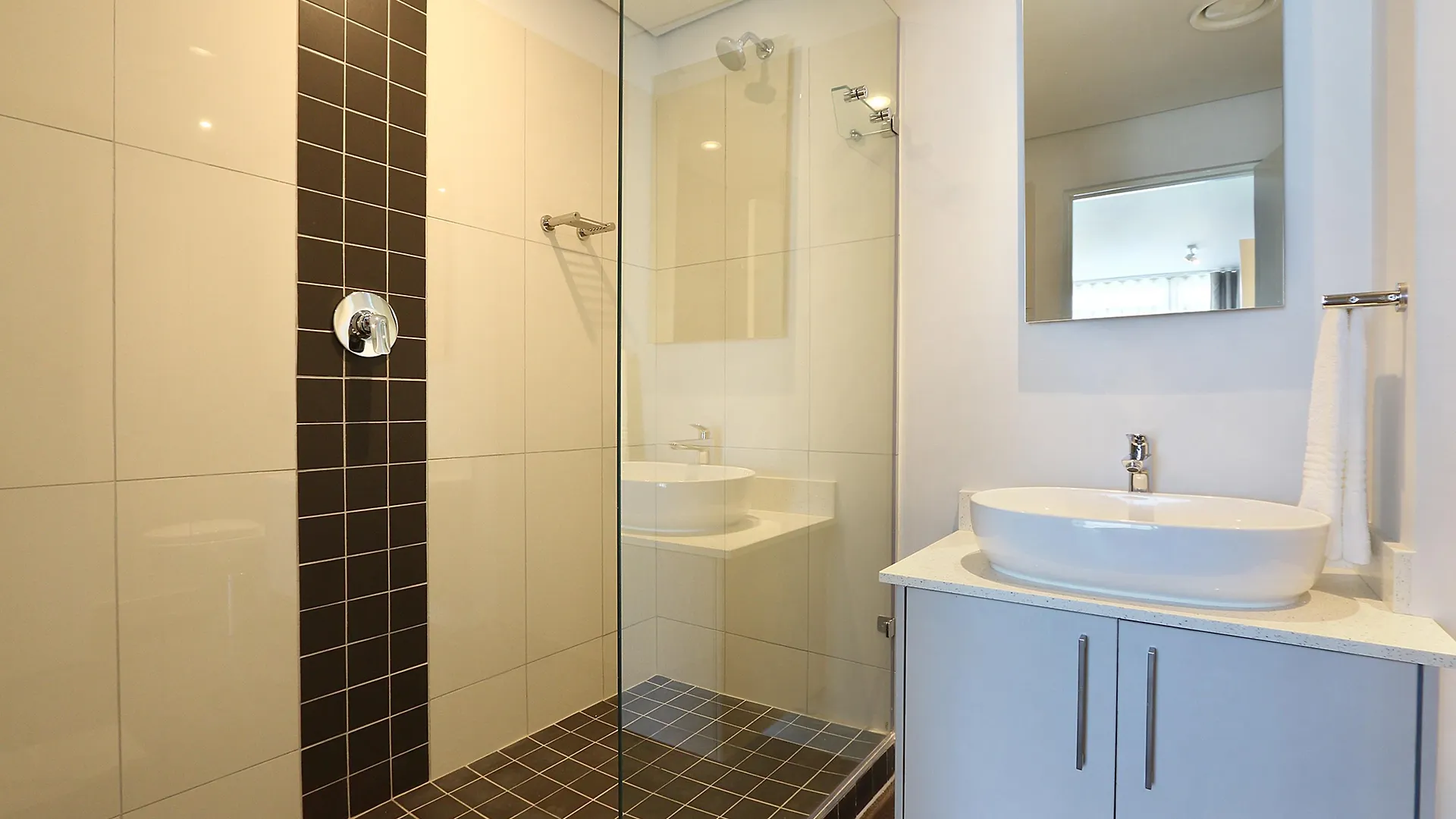 The Verge Aparthotel By Totalstay Cape Town 3*,  South Africa